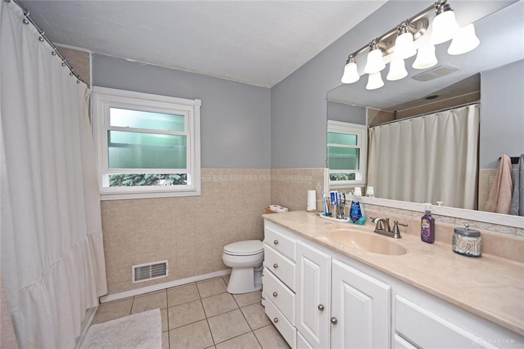 141 Arlington Avenue Property Photo 23