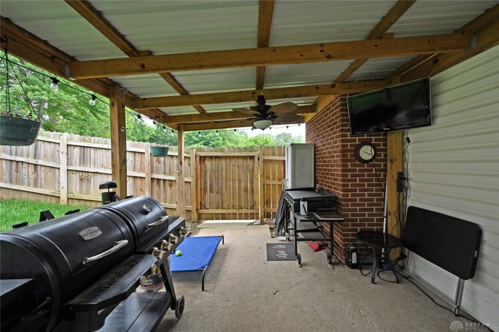 141 Arlington Avenue Property Photo 36