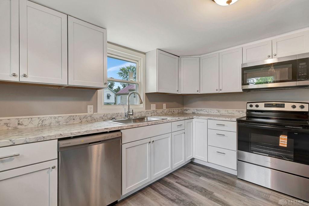 140 Clark Street Property Photo 7