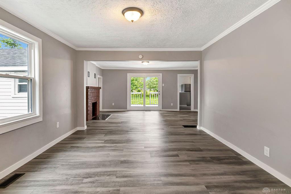 140 Clark Street Property Photo 11