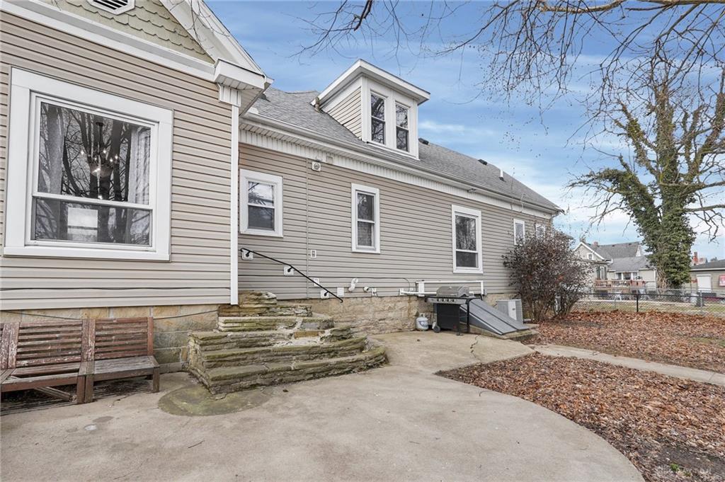 125 W Mound Street Property Photo 45
