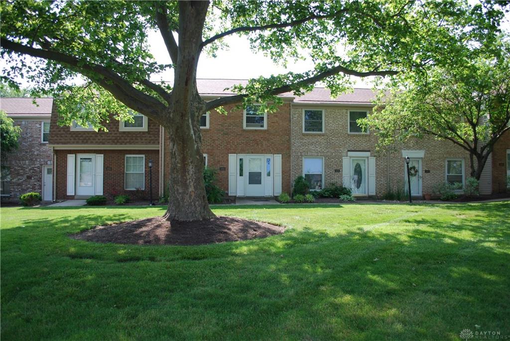 1404 Crown Point Ct Property Photo 1