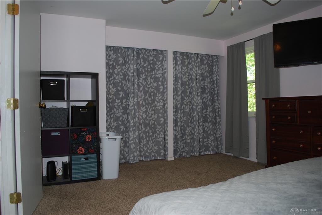 1404 Crown Point Ct Property Photo 16