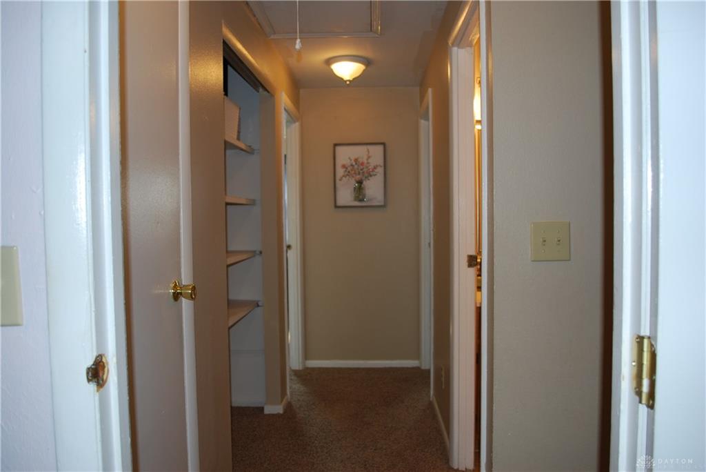 1404 Crown Point Ct Property Photo 17