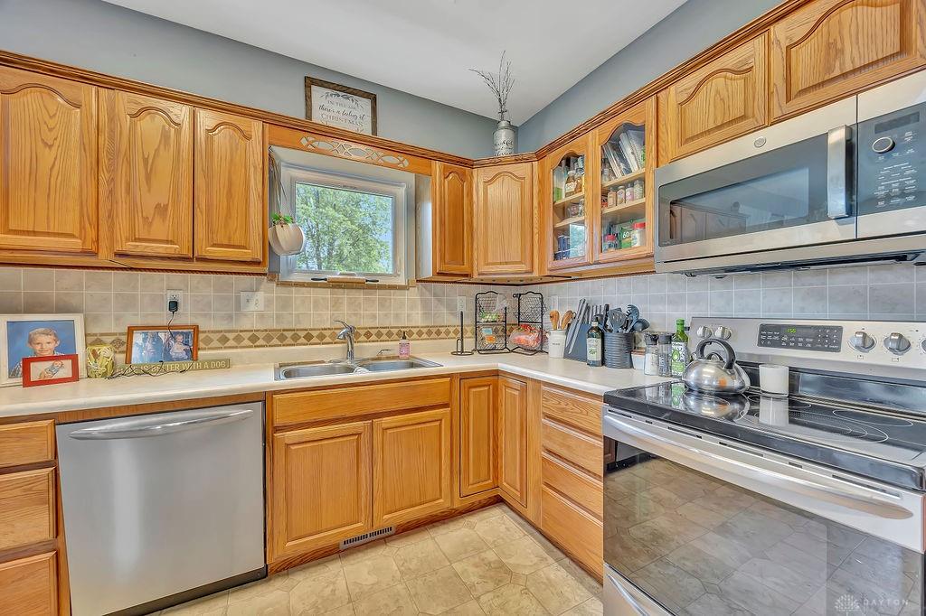 186 Hatchet Drive Property Photo 15