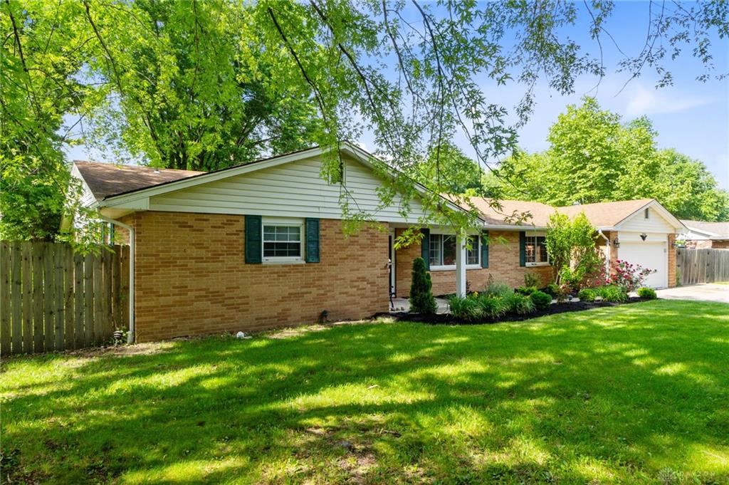 3154 Creekside Drive Property Photo 3