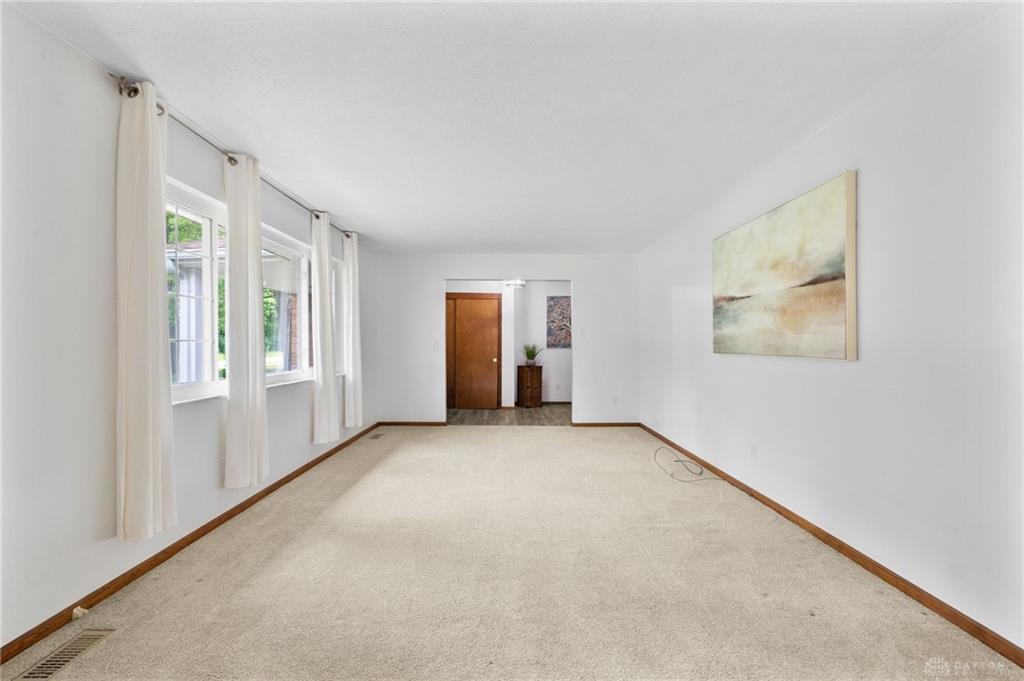 3154 Creekside Drive Property Photo 9