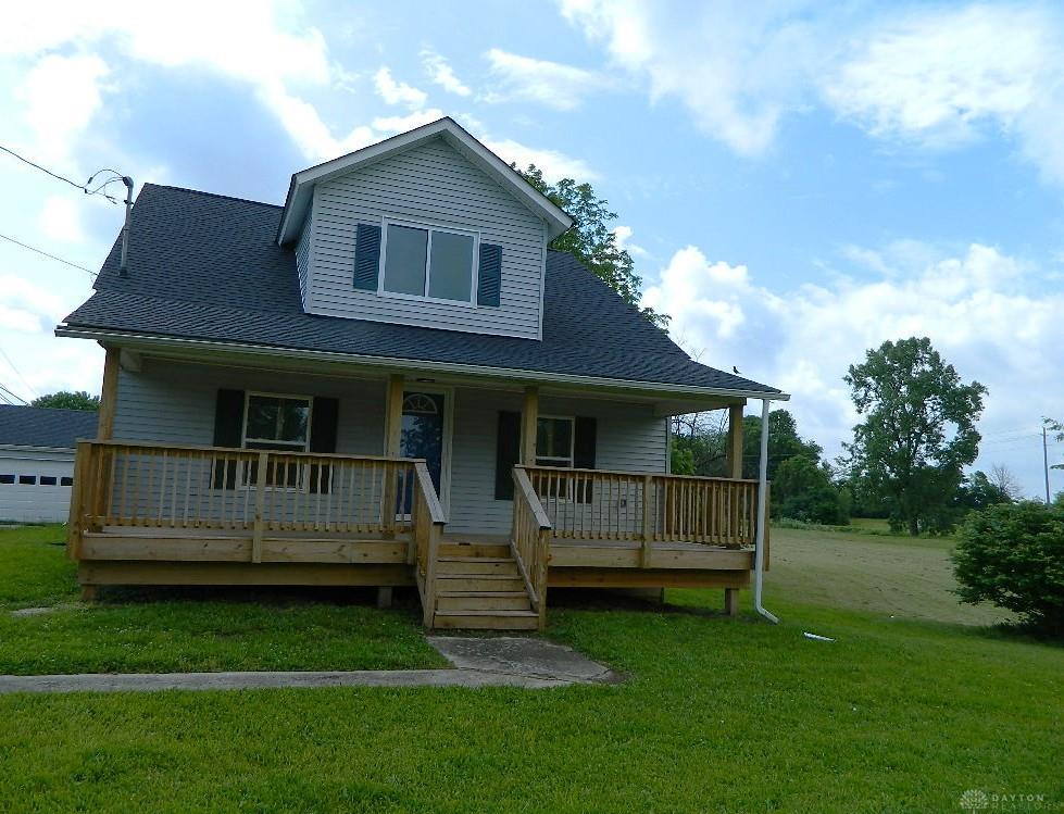 16 W Walnut Street Property Photo 1