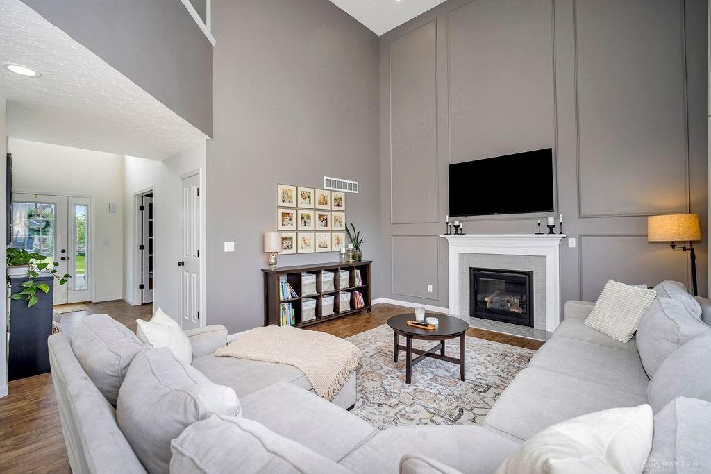 912 Morgan Drive Property Photo 3