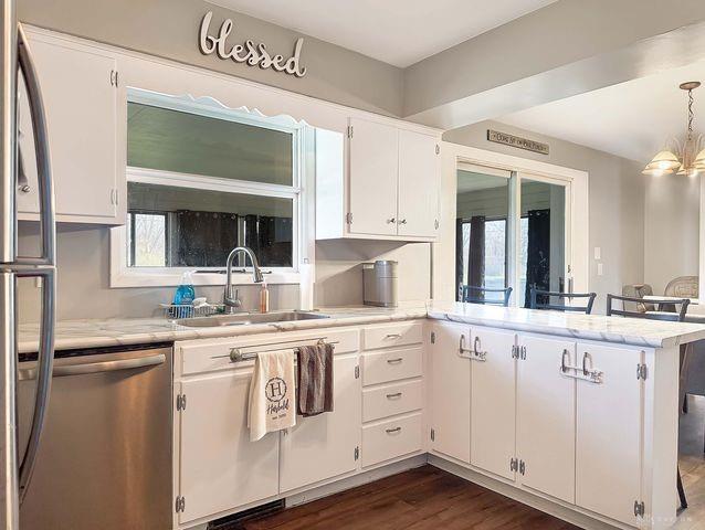551 N Jefferson Ave Property Photo 17