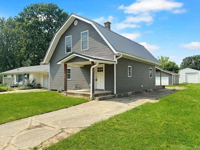 448 E Ward Street Property Photo 1