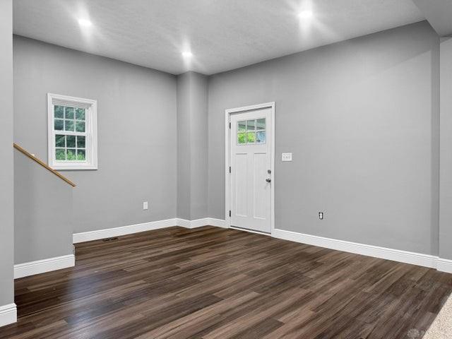448 E Ward Street Property Photo 10