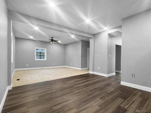 448 E Ward Street Property Photo 11