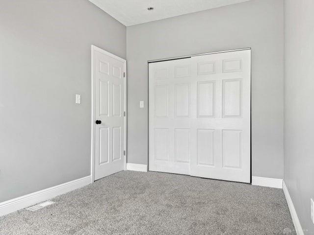448 E Ward Street Property Photo 17