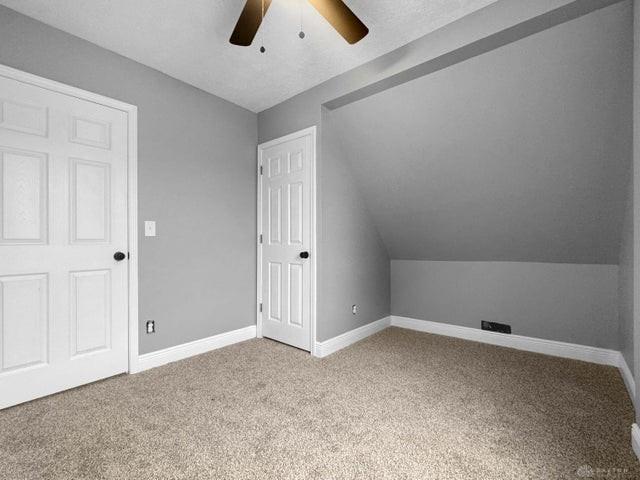 448 E Ward Street Property Photo 32