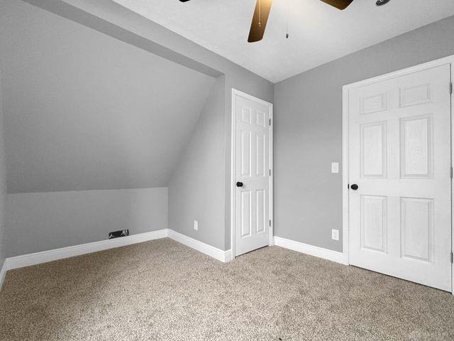 448 E Ward Street Property Photo 35