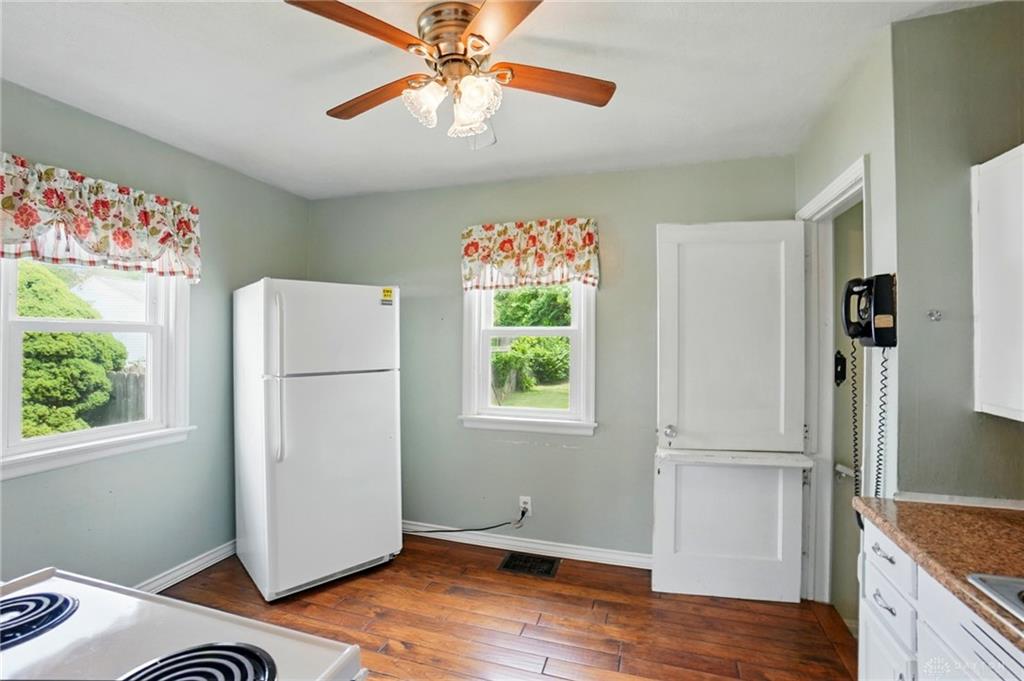 1330 Amherst Rd Property Photo 6