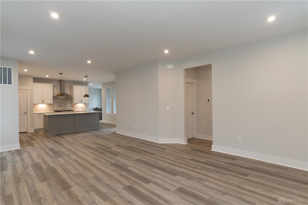 332 Copley Property Photo 9
