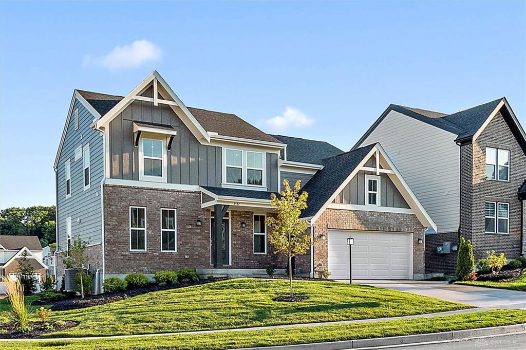 2587 Golden Leaf Property Photo 1