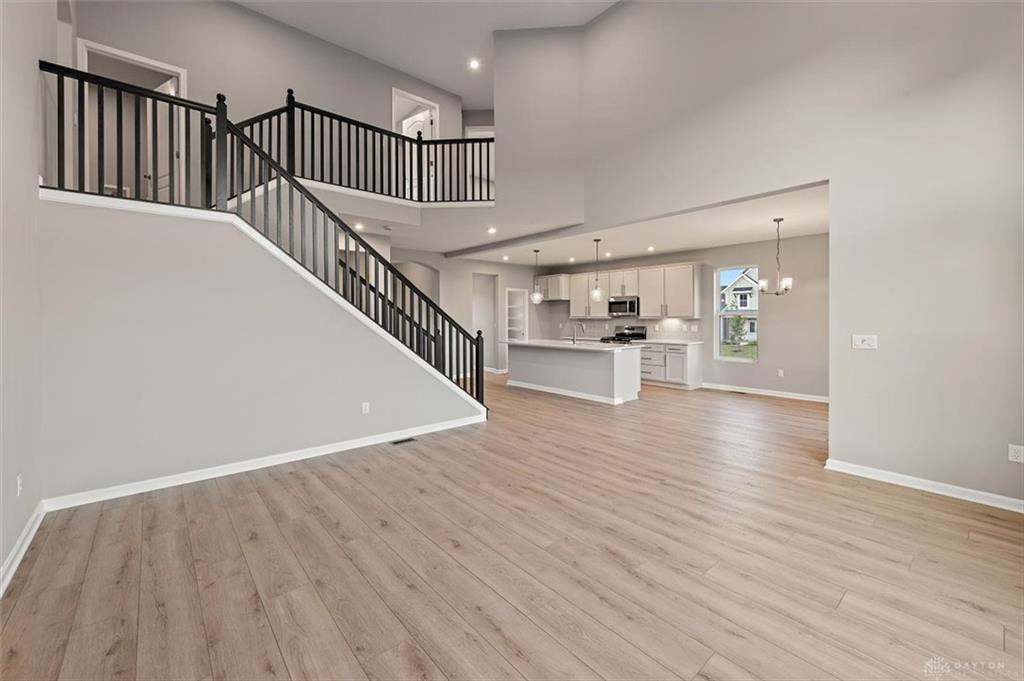 2587 Golden Leaf Property Photo 11