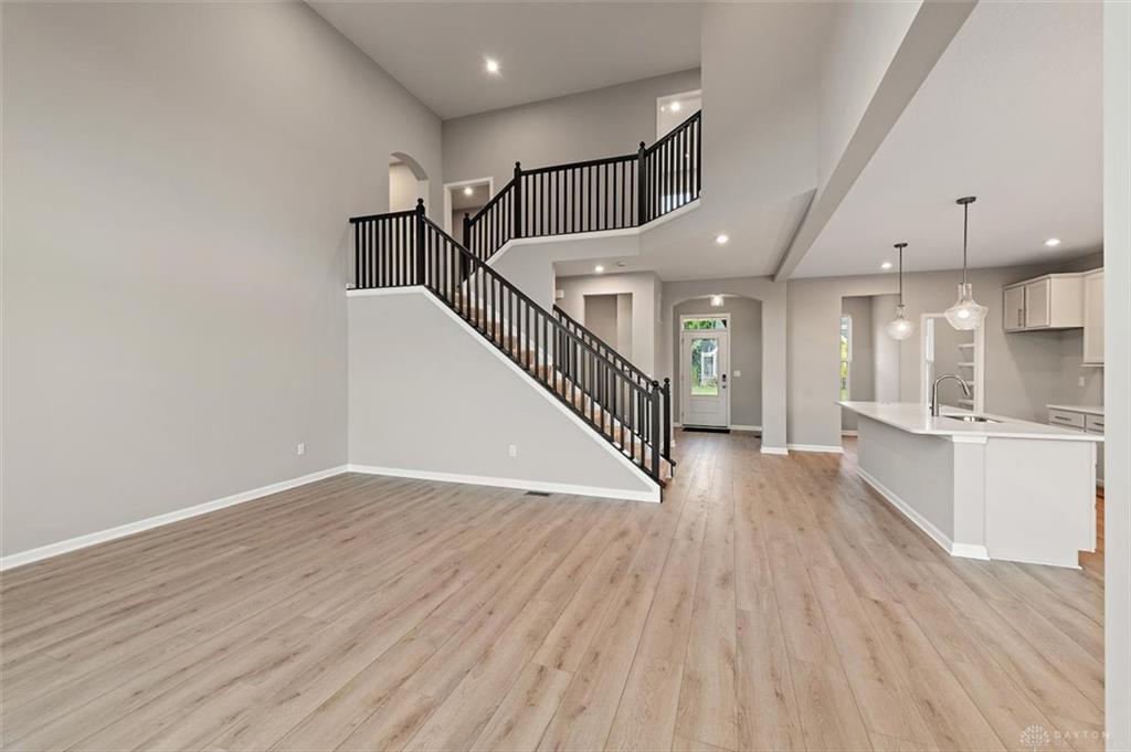 2587 Golden Leaf Property Photo 12
