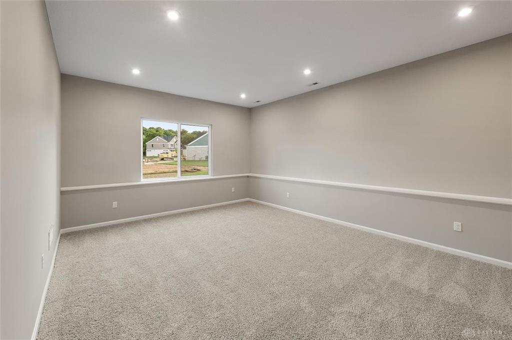 2587 Golden Leaf Property Photo 13