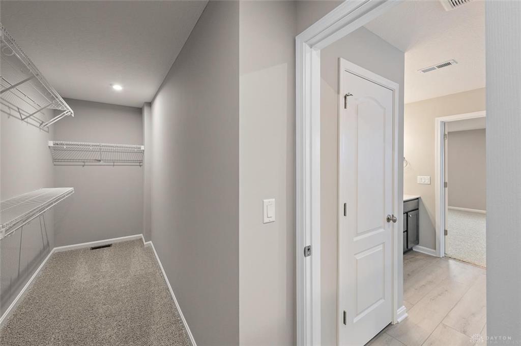 2587 Golden Leaf Property Photo 17