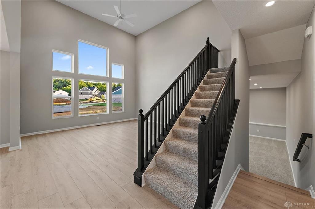 2587 Golden Leaf Property Photo 22