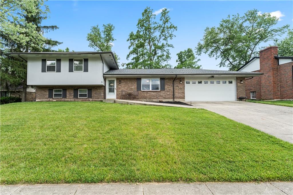 416 Bent Twig Drive Property Photo 1