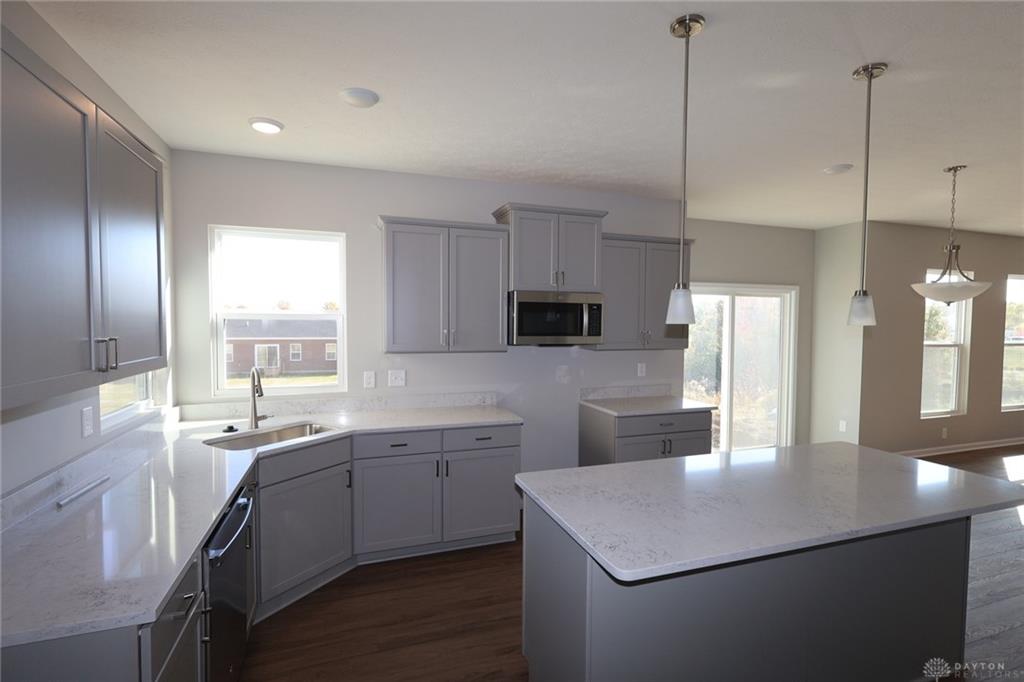 474 Crossing Lane 8298 Property Photo 6