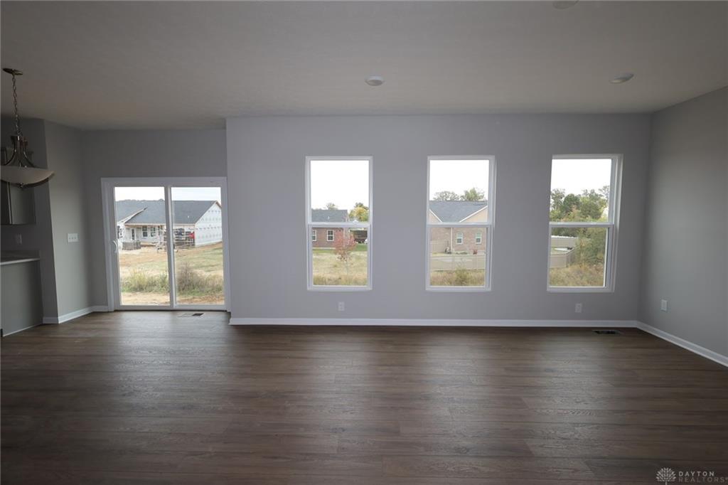 474 Crossing Lane 8298 Property Photo 13