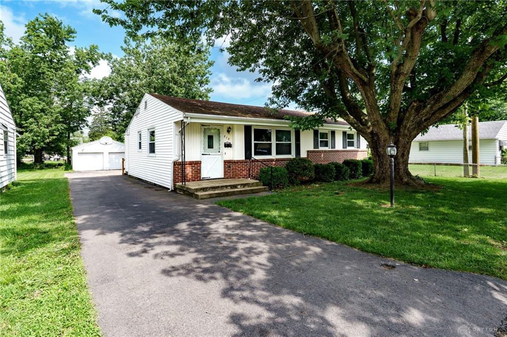 718 Macarthur Way Property Photo 1