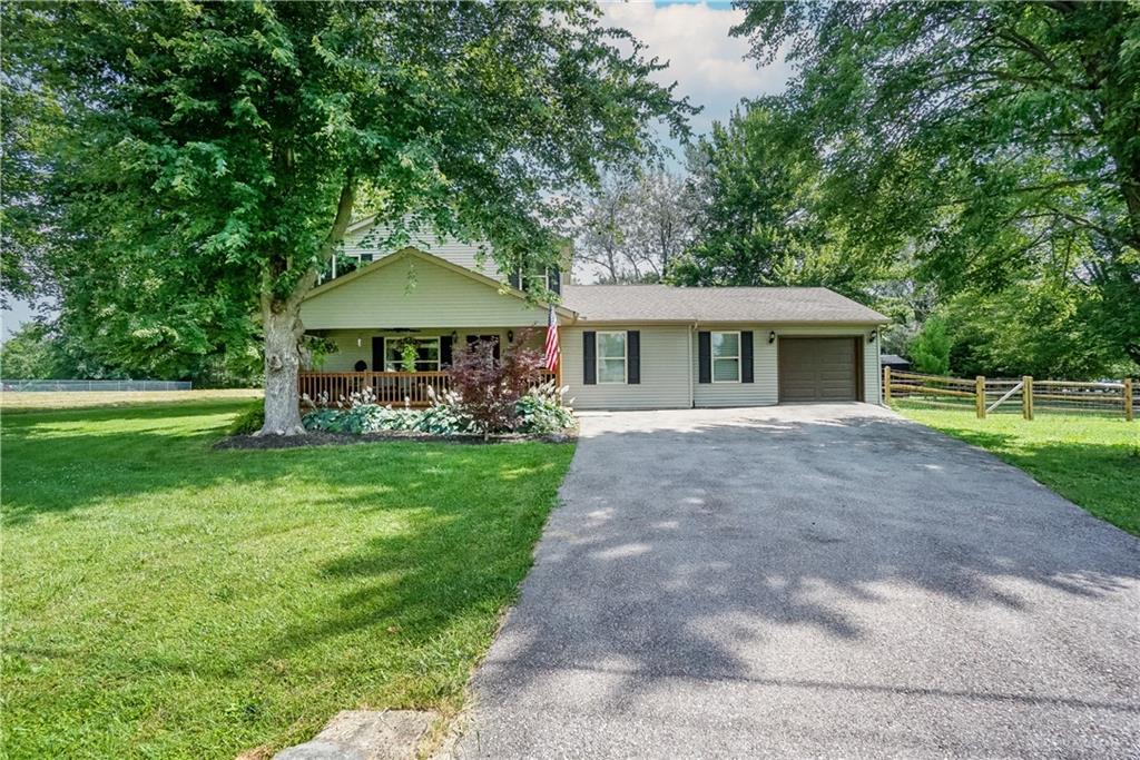 1027 Lorelei Drive Property Photo 1