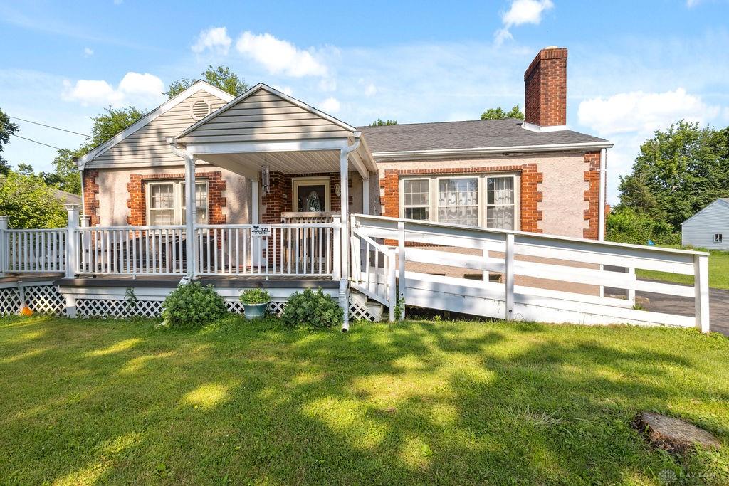 323 Saint Paul Avenue Property Photo 1