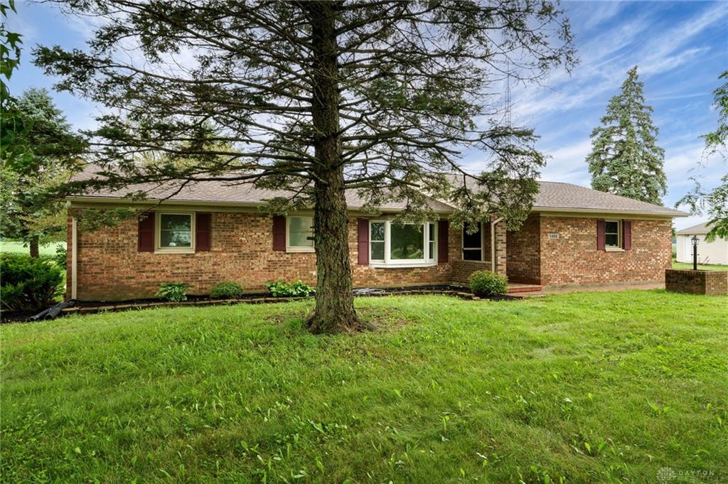 5400 Arcanum Bearsmill Road Property Photo 1