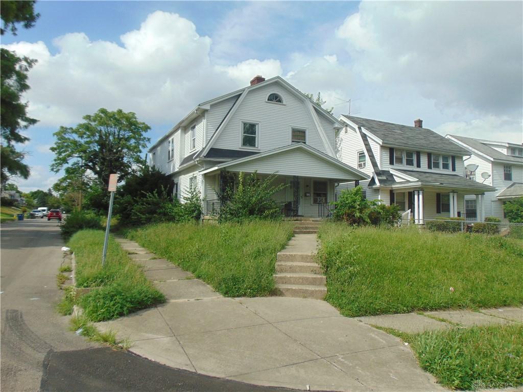 631 W Norman Avenue 629 Property Photo 1