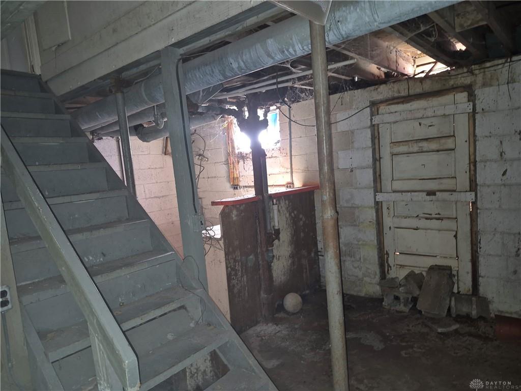 410 5 Oaks Property Photo 21