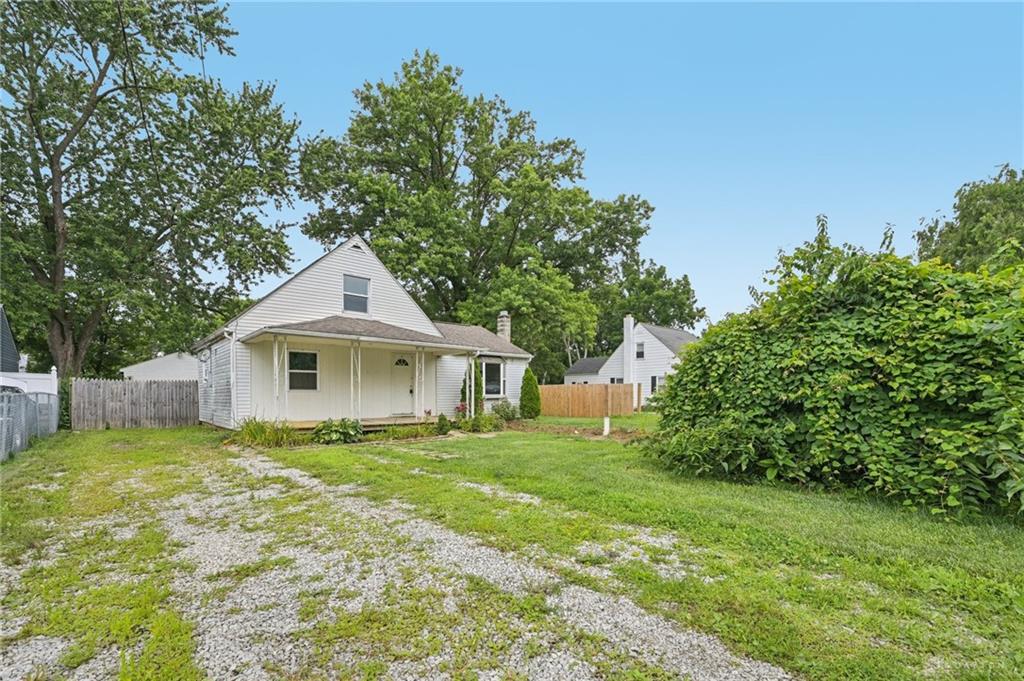 3573 S Champion Avenue Property Photo 1