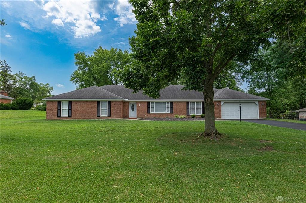 1434 Roamont Drive Property Photo 1