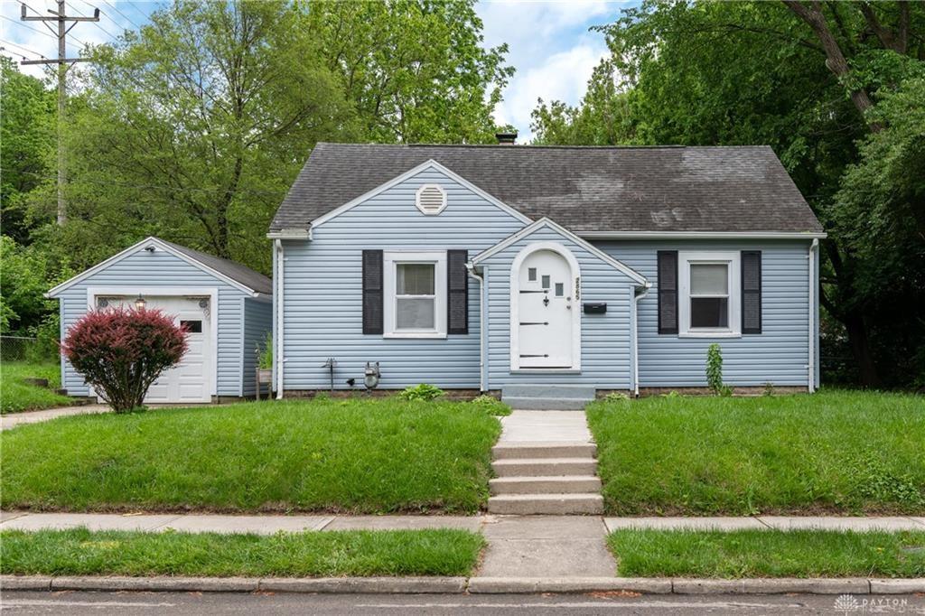 2865 Maplewood Avenue Property Photo 1