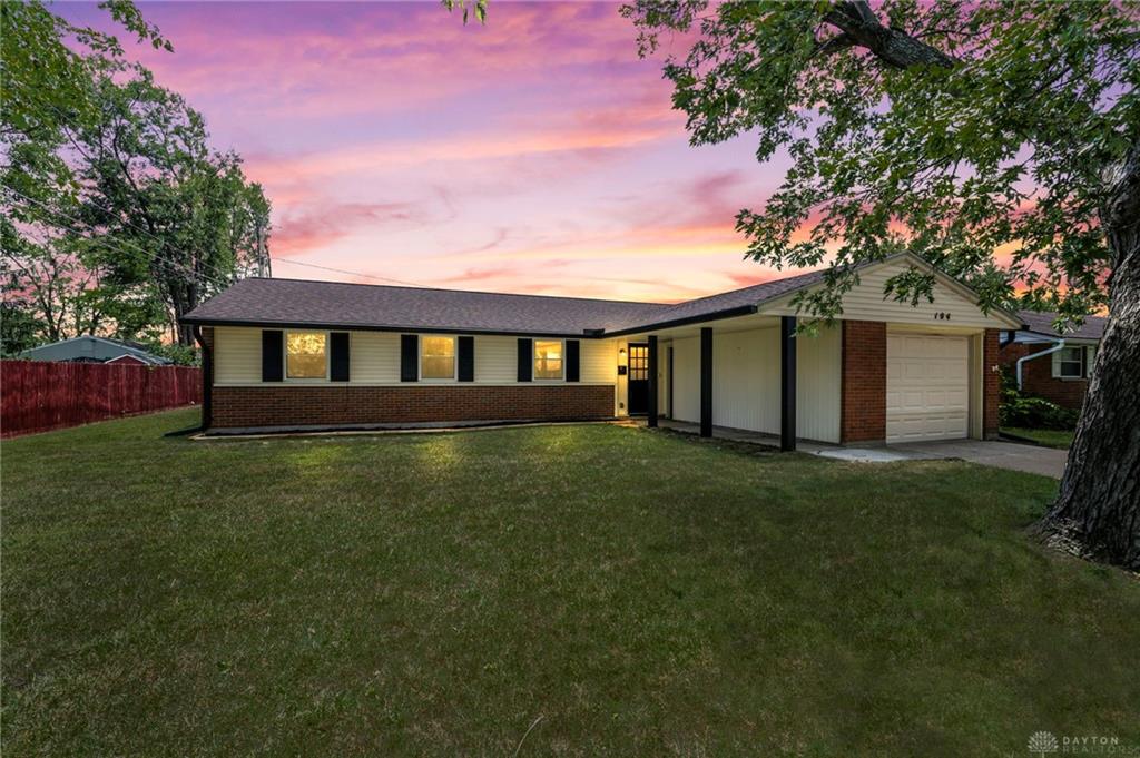 104 Silverstone Drive Property Photo 1