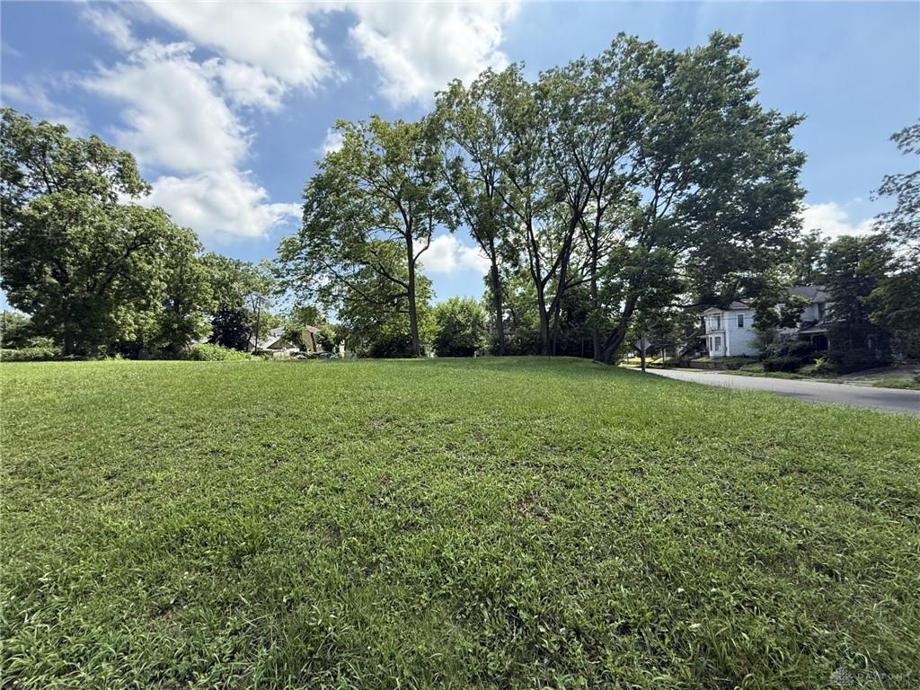 681 W Jefferson Property Photo 1