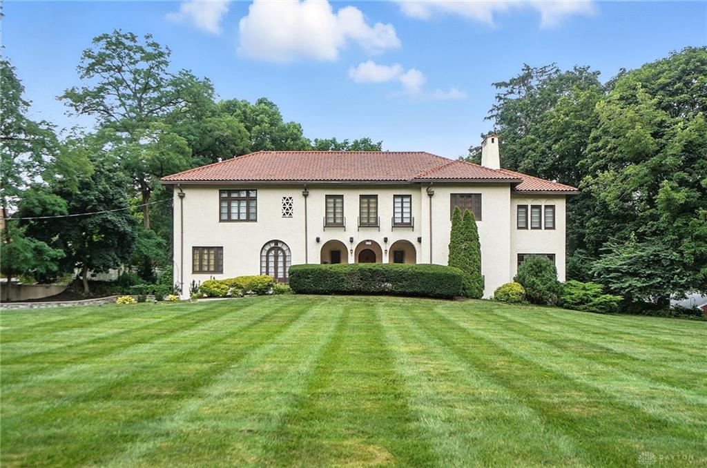 25 Thruston Boulevard Property Photo 1