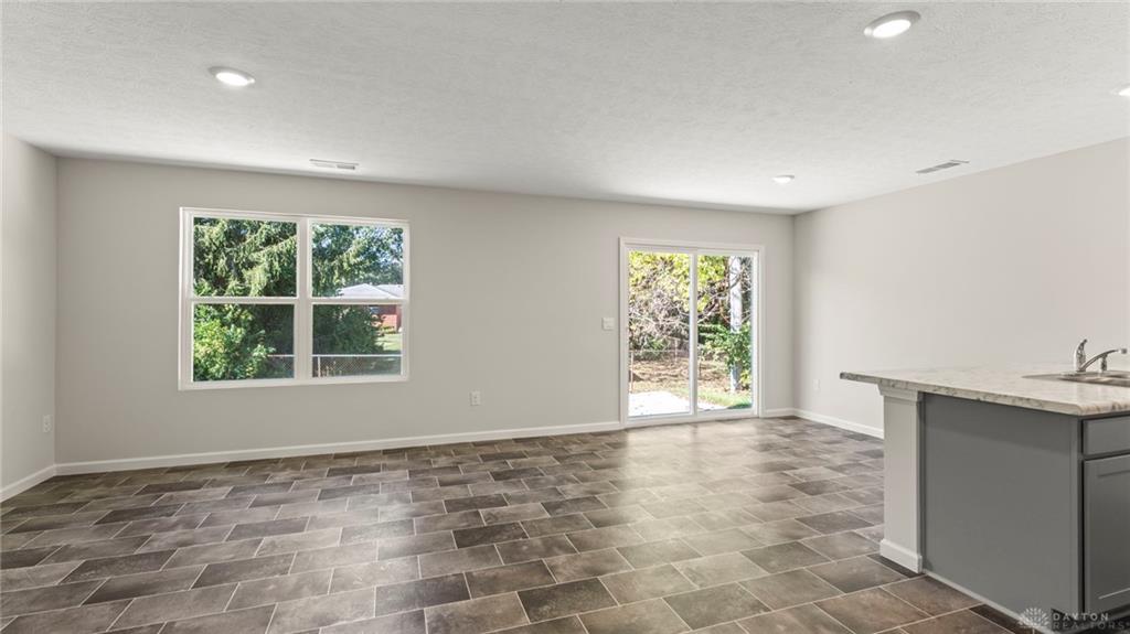 109 Martha Property Photo 6