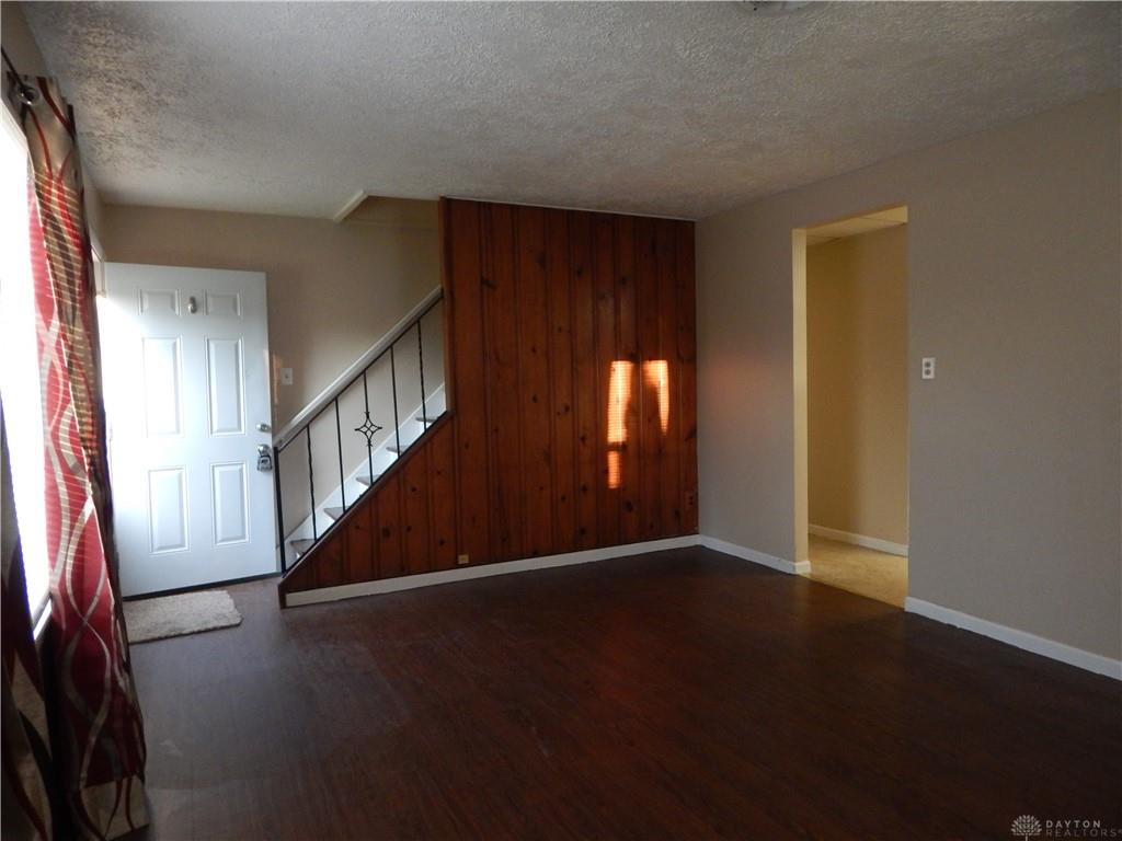 4716 Burkhardt Property Photo 2