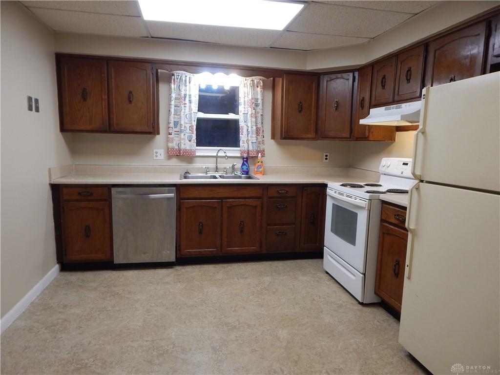 4716 Burkhardt Property Photo 5