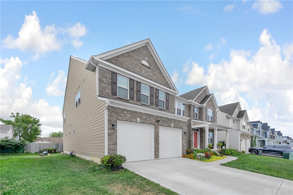 7191 Honeylocust Street Property Photo 4