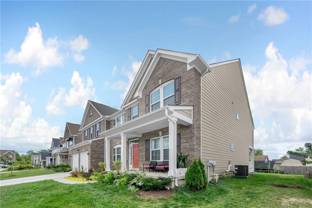 7191 Honeylocust Street Property Photo 5