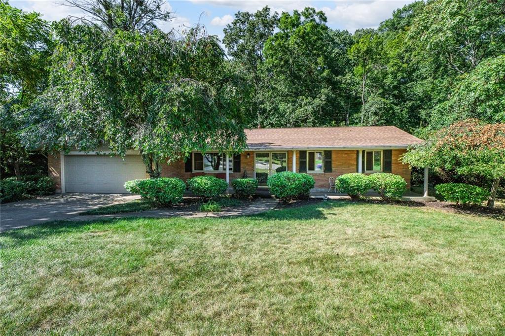 2700 Eckley Boulevard Property Photo 1