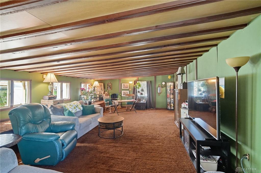 2013 Spencer Lane Property Photo 9